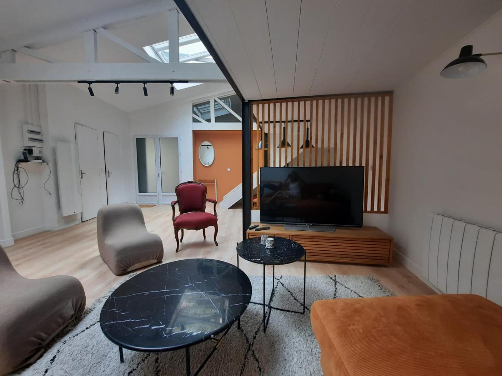 Loft 4-5 Personnes A Montmartre - Parking Prive Sur Reservation Париж Экстерьер фото