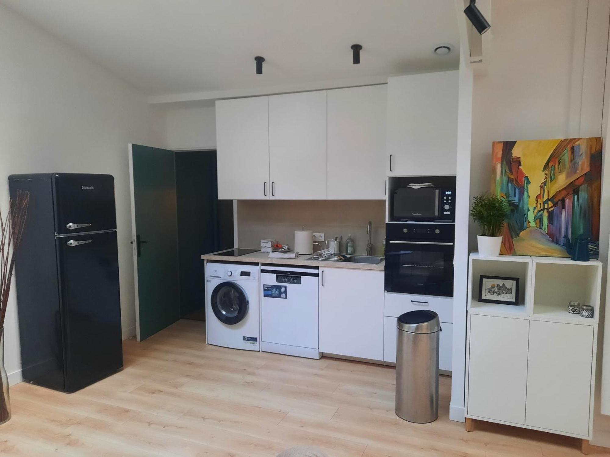 Loft 4-5 Personnes A Montmartre - Parking Prive Sur Reservation Париж Экстерьер фото